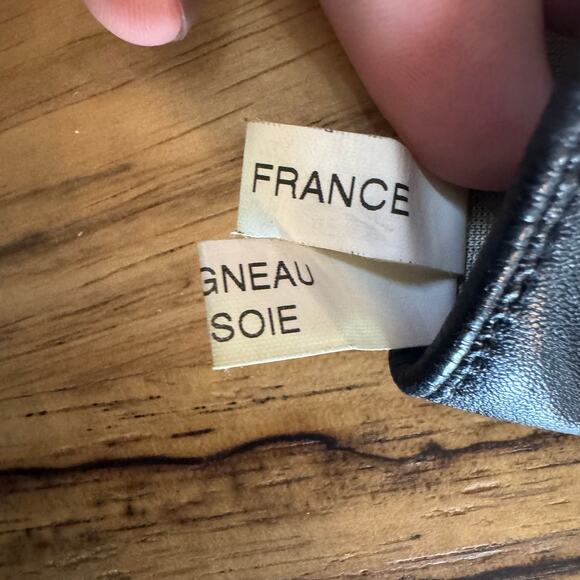 Loewe Black Lambskin Anagram Leather Gloves est size Small Authentic CoA - Picture 5 of 8